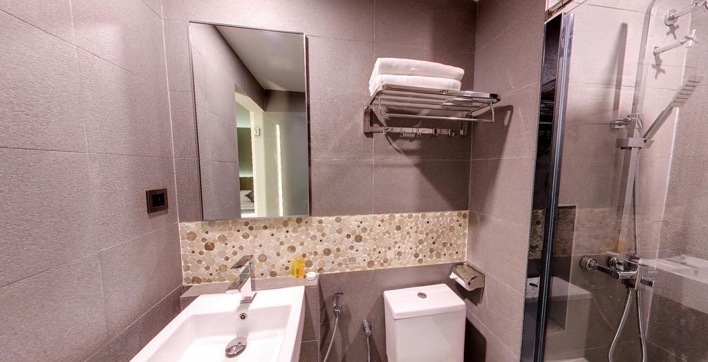 Flora By Crossroads Hotel 3*