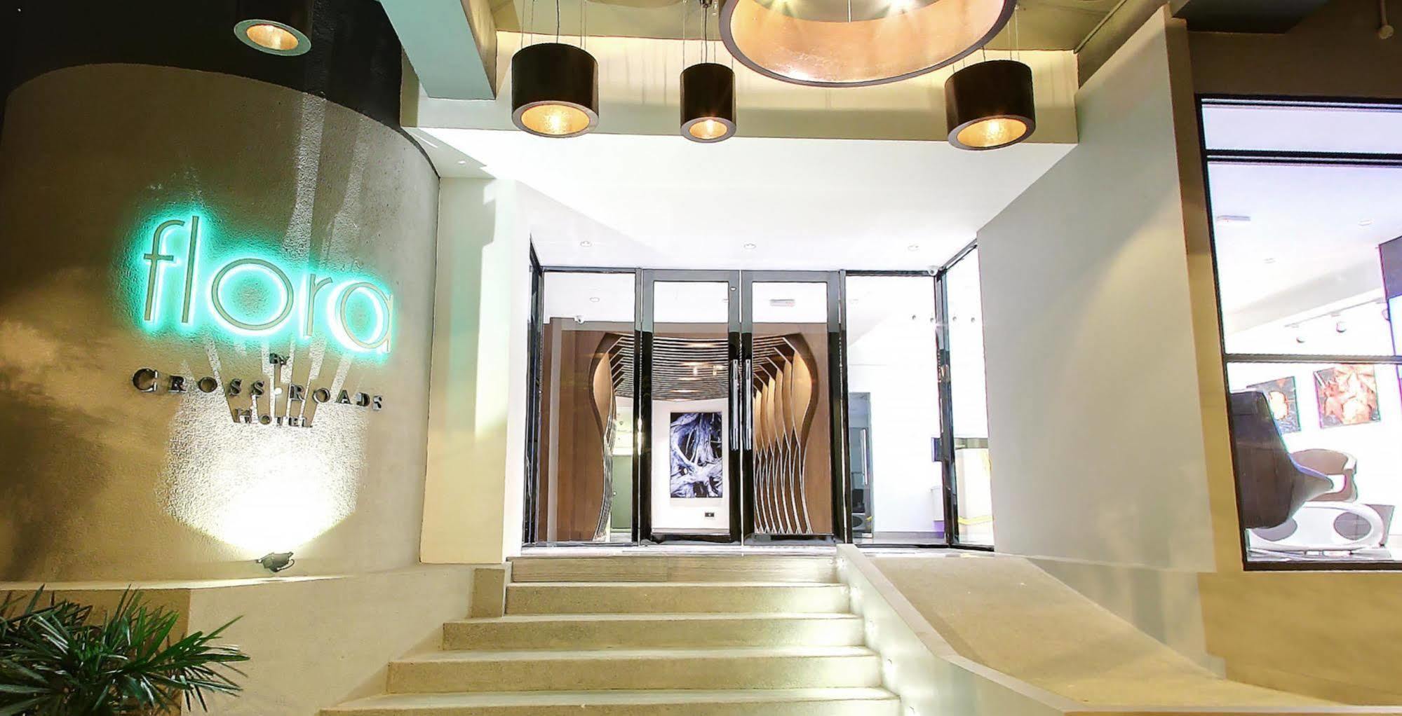 Flora By Crossroads Hotel 3*